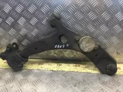 Рычаг передний правый