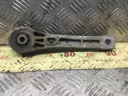 Подушка крепления двигателя