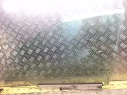 Стекло двери передней левой