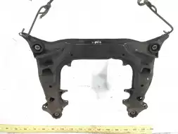 Балка подвески передняя (подрамник)