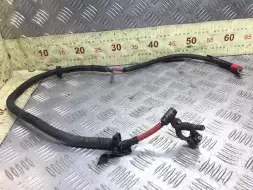 Плюсовой провод аккумулятора