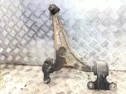 Рычаг передний правый