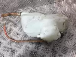Бачок омывателя фар