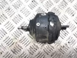 Подушка крепления двигателя