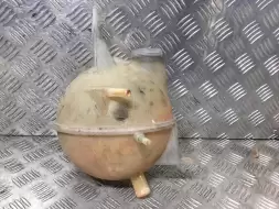 Бачок расширительный