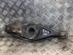 Рычаг задний правый