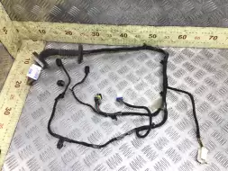 Проводка двери передней правой