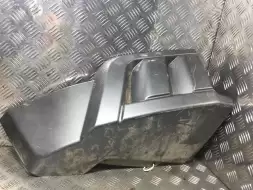 Клык бампера передний правый