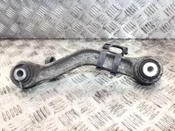 Рычаг задний правый