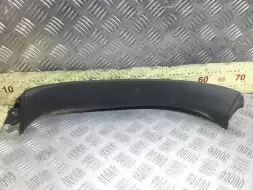 Обшивка крышки багажника