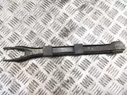 Рычаг задний правый