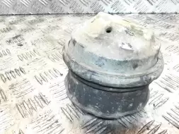 Подушка крепления двигателя