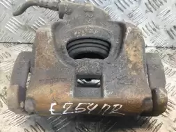 Суппорт передний правый