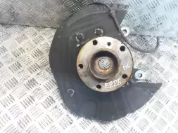 Ступица передняя левая