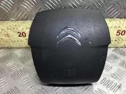 Подушка безопасности водителя