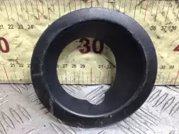 Рамка фары противотуманной правой