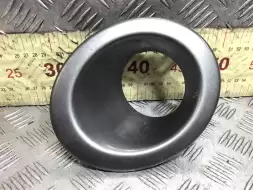 Рамка фары противотуманной левой