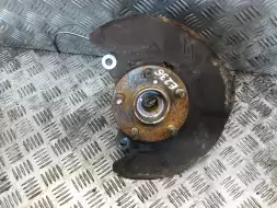 Ступица передняя левая