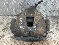 Суппорт передний левый