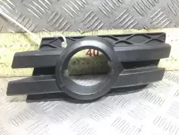 Рамка фары противотуманной левой