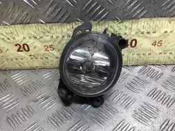 Фара противотуманная левая