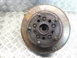 Ступица передняя левая