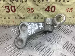 Петля двери задней правой