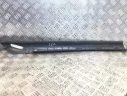 Молдинг стекла лобового