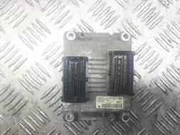 Блок управления двигателем