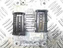 Блок управления двигателем