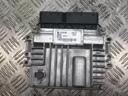 Блок управления двигателем