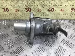 Цилиндр тормозной главный