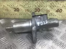 Цилиндр тормозной главный