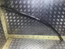 Молдинг двери передней левой