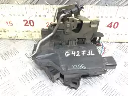 Замок двери задней левой