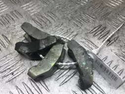 Скоба (кронштейн) крепления форсунки