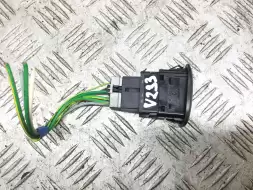 Кнопка стеклоподъемника