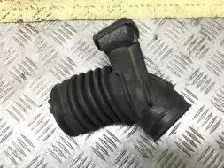 Патрубок воздушного фильтра