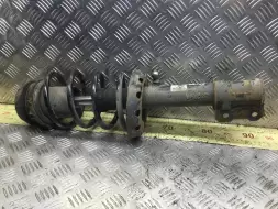 Стойка передняя правая