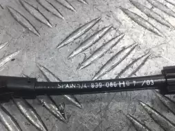 Трос двери задней