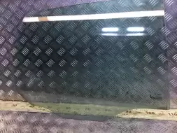 Стекло двери задней правой