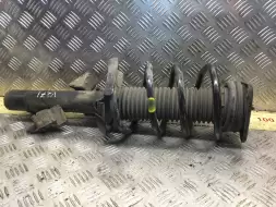 Стойка передняя правая