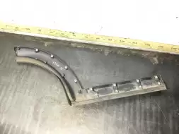 Молдинг двери задней левой