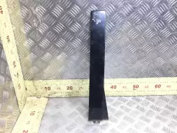 Молдинг двери задней правой