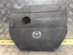 Декоративная крышка двигателя