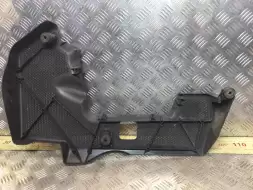 Декоративная крышка двигателя