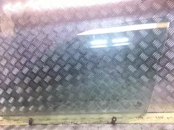 Стекло двери передней левой