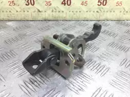 Ограничитель открывания двери передней