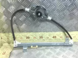 Стеклоподъемник задний правый