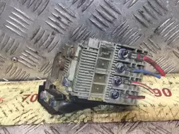 Клемма аккумулятора минус